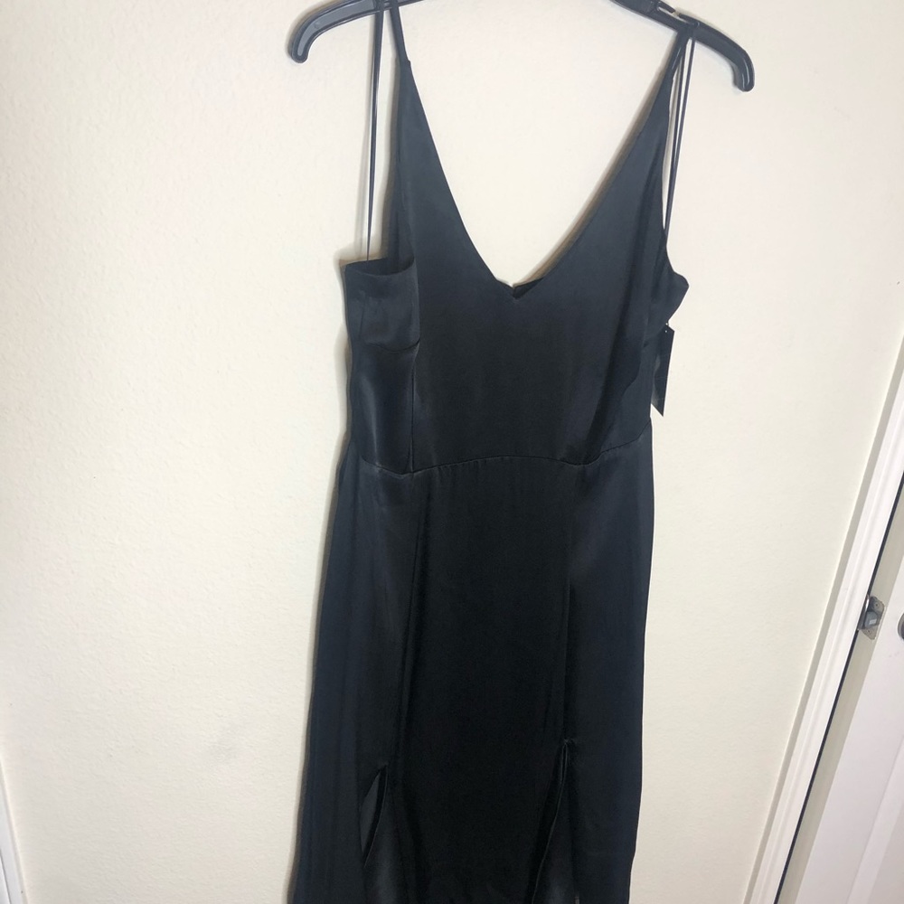 Azuz black silk dress with slits